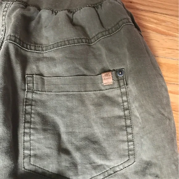 Roots Women's Charcoal Straight Leg Pants - Picture 4 of 4